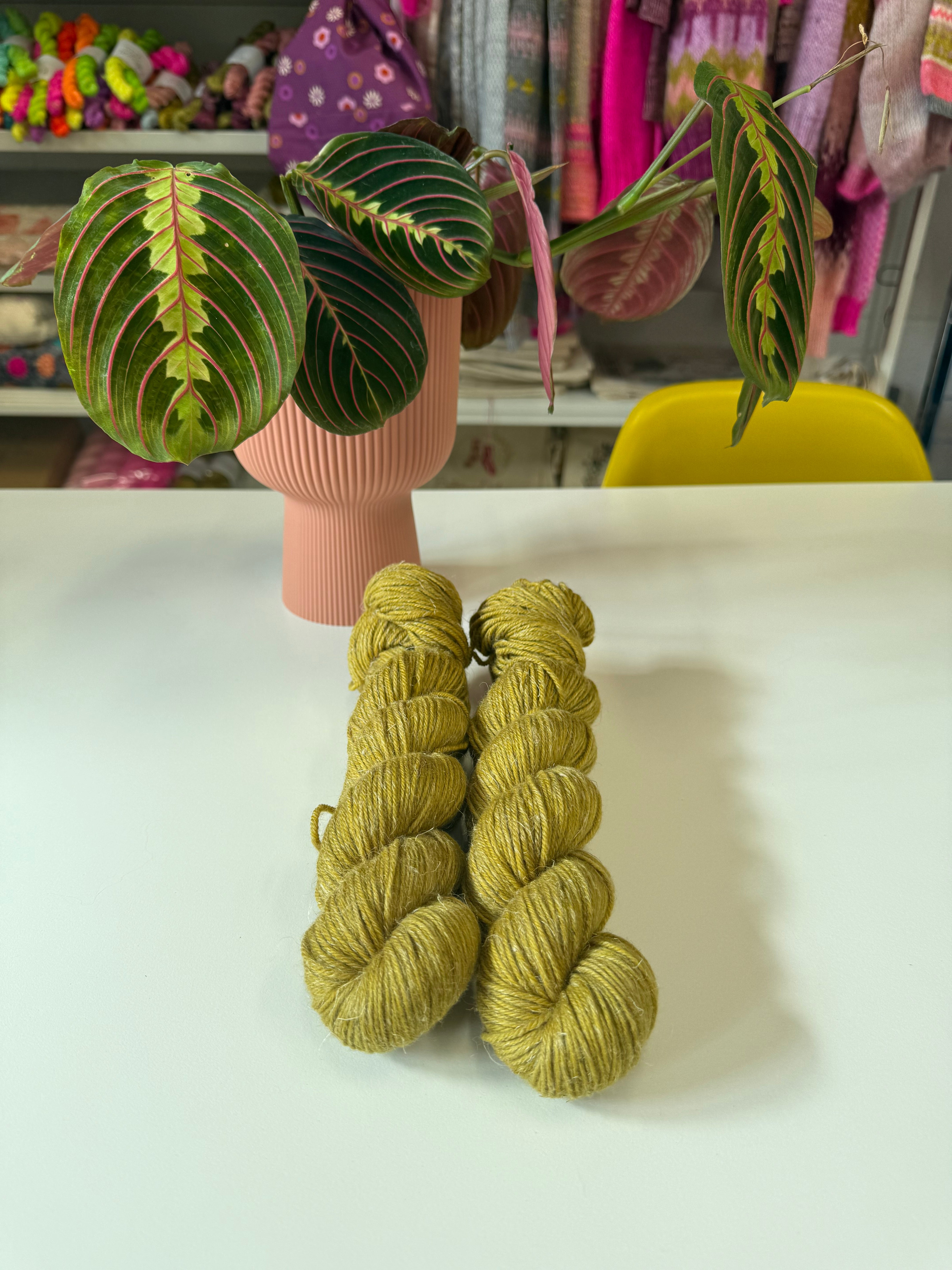 New Yarn Base - DK Merino Linen