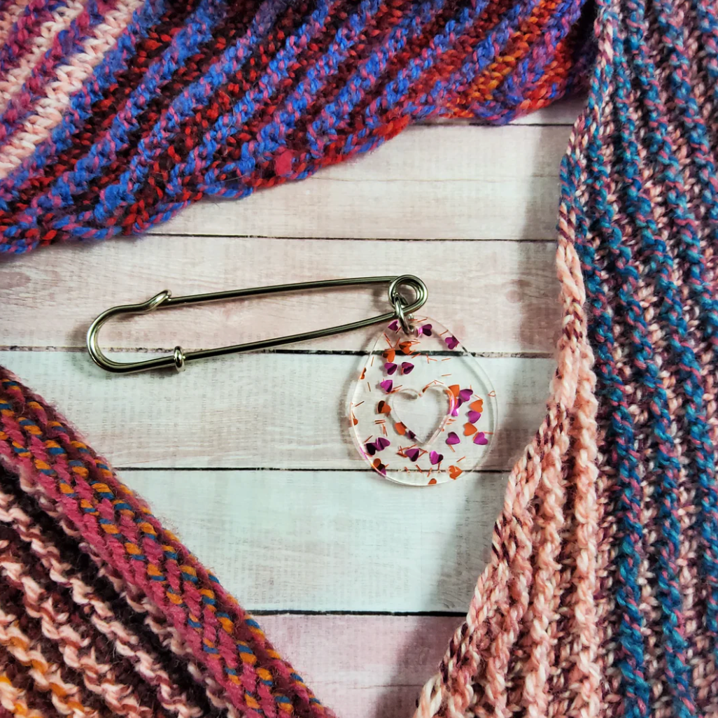 Katrinkles Valentine's Day Stitch Marker Holder Pin Bag Charm