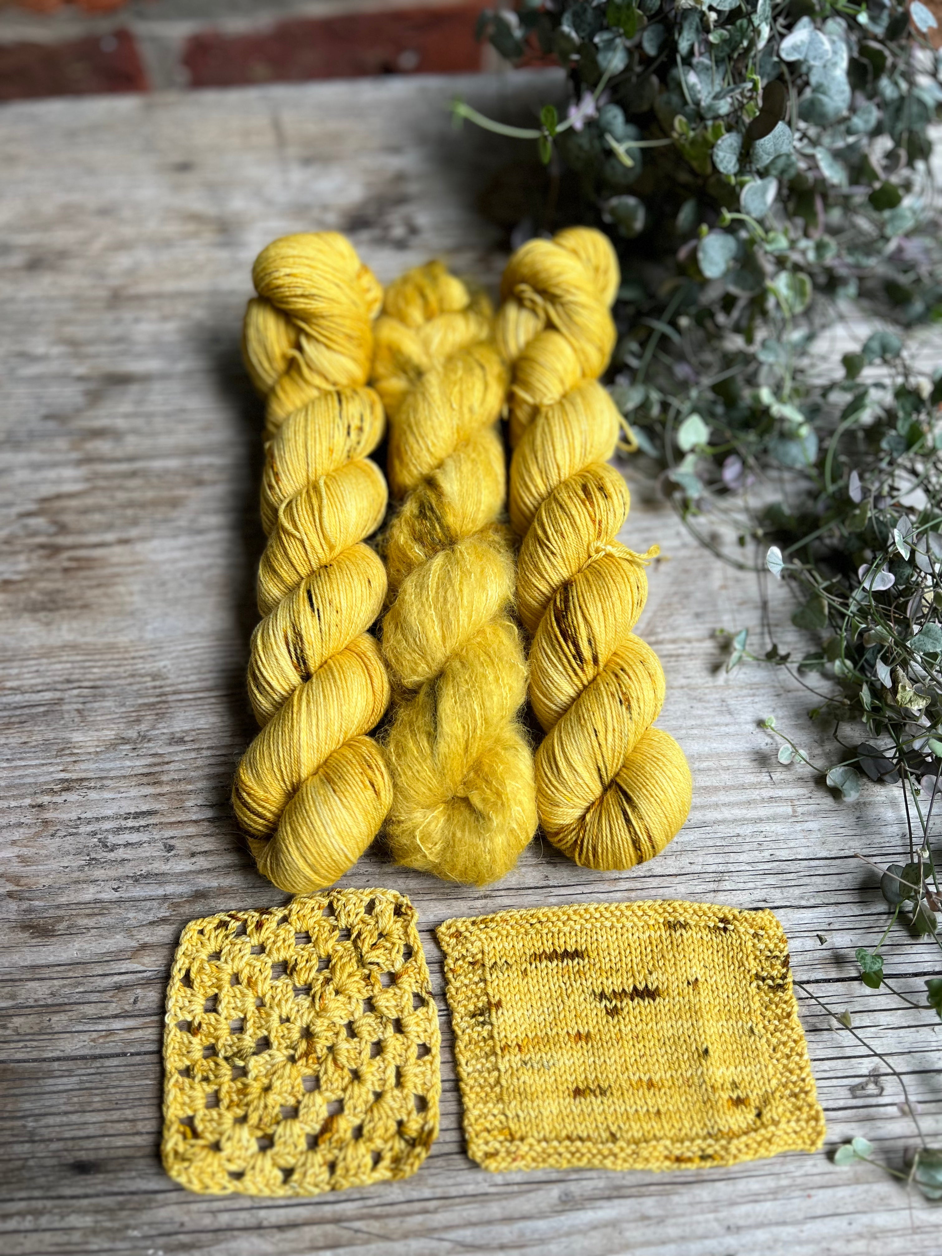 Dyed to order - Core Collection - Craspedia Speckled