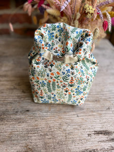 Project Bag Style 04 - Roll Top - Fabric Design 03