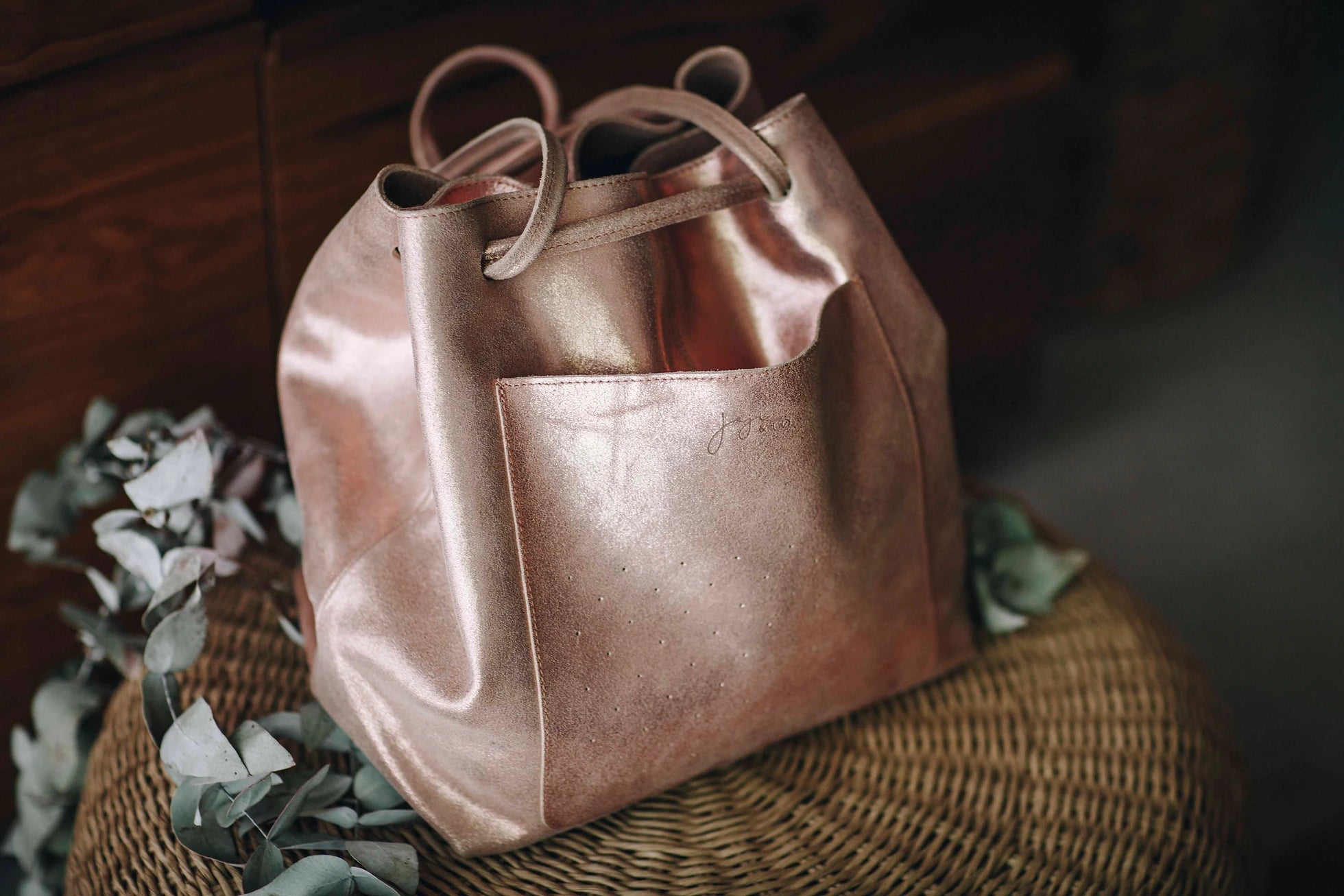 Joji Co XL Hobo Bag in Rose Gold botanical yarn