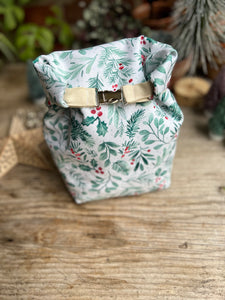 Project Bag Style 04 - Roll Top - Christmas Holly