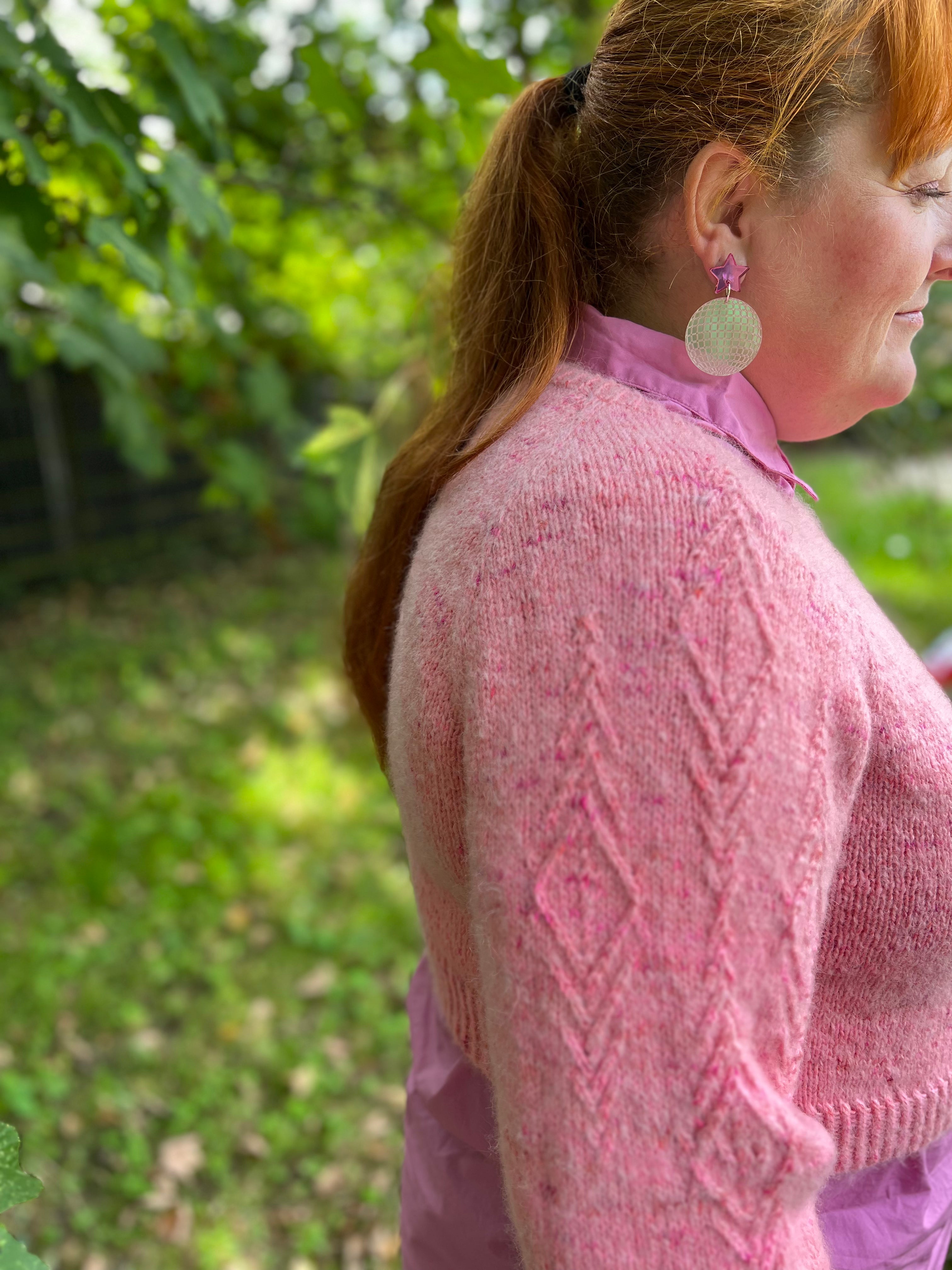 Sparkling Fountain Sweater by Twinset and Purl Kit