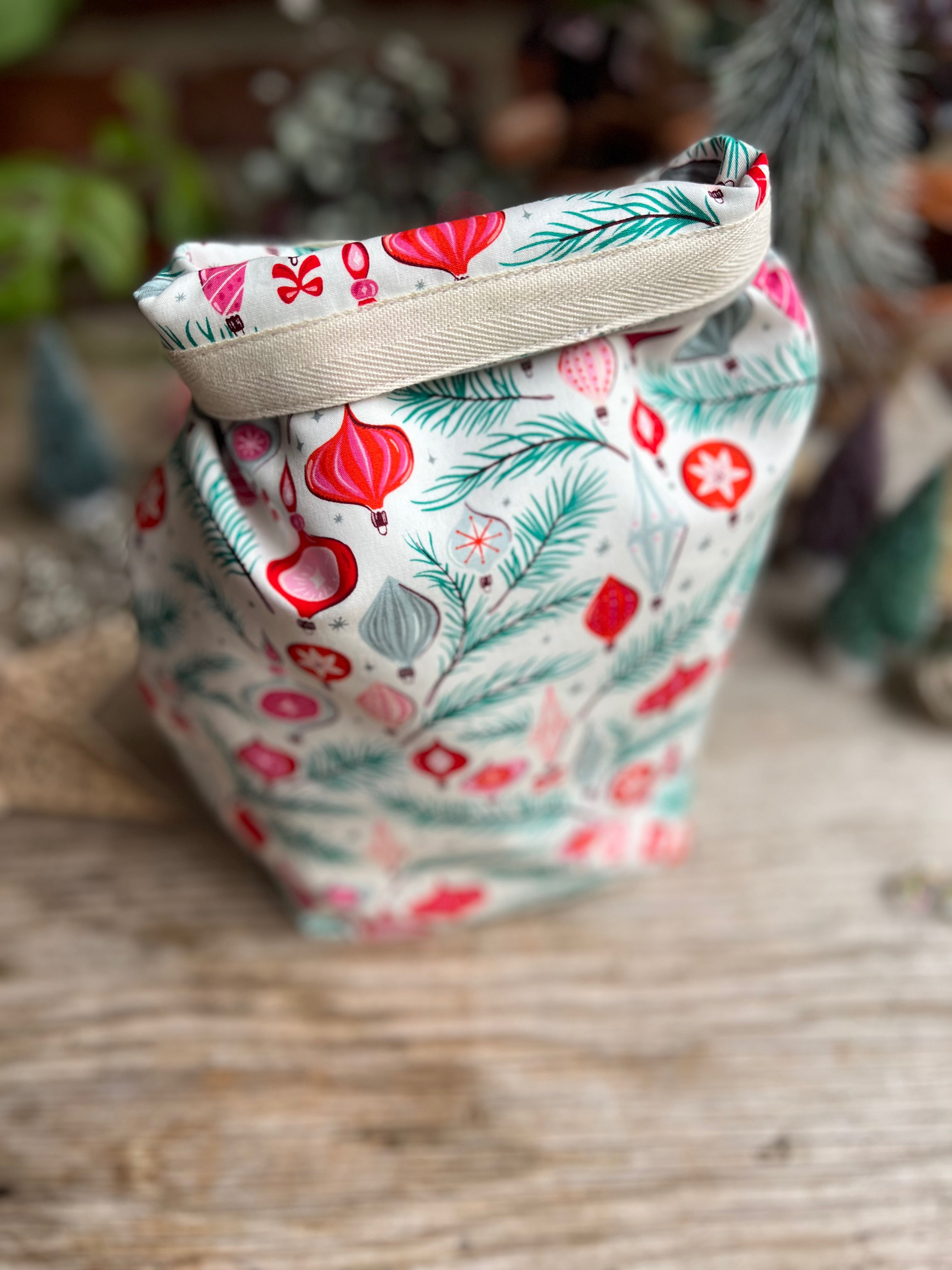 Project Bag Style 04 - Roll Top - Christmas Baubles
