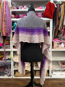 Sample - Ocean moon shawl by Ambah O’Brien